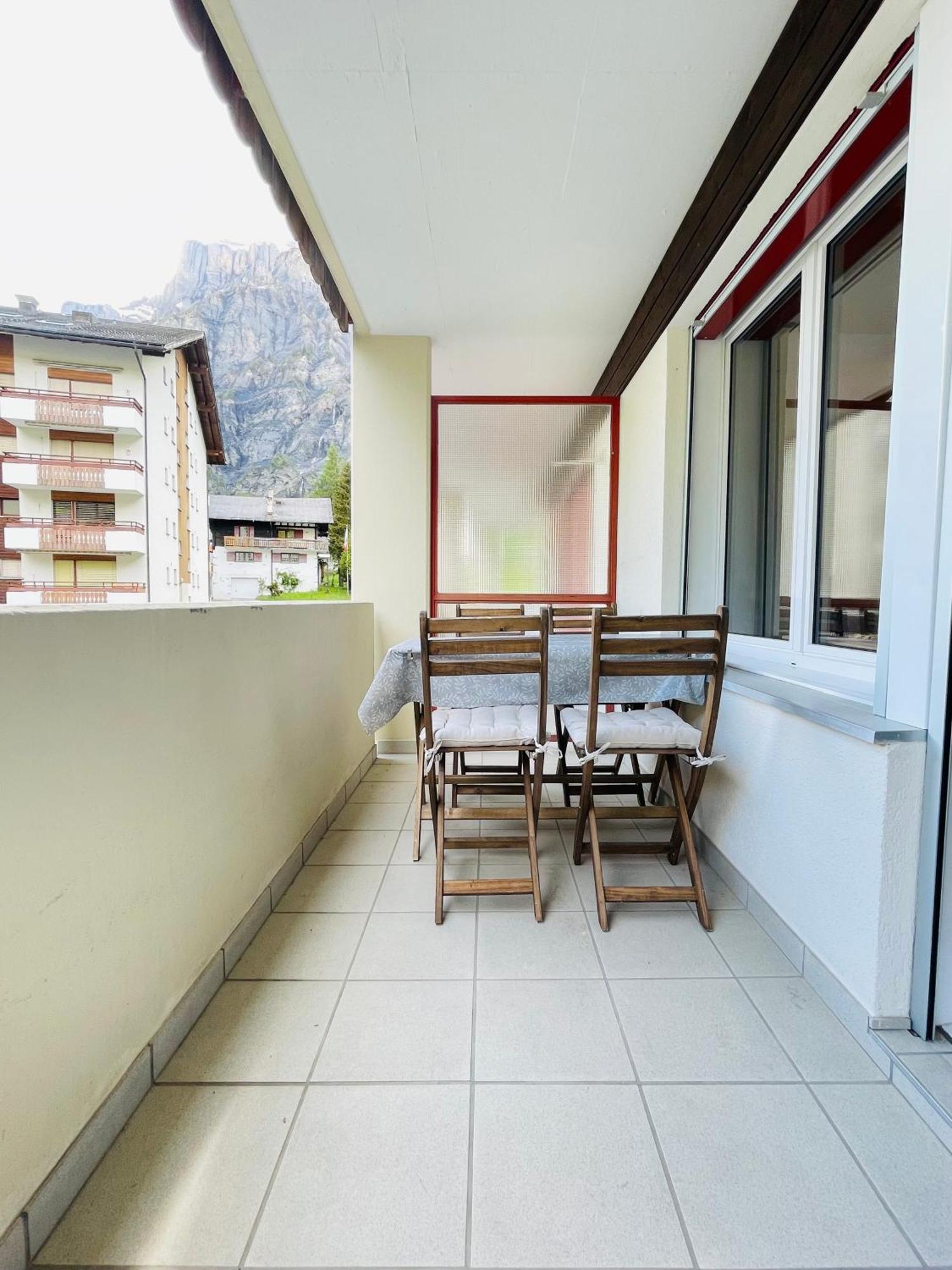 Ferienwohnung Gemmiblick Leukerbad Camera foto