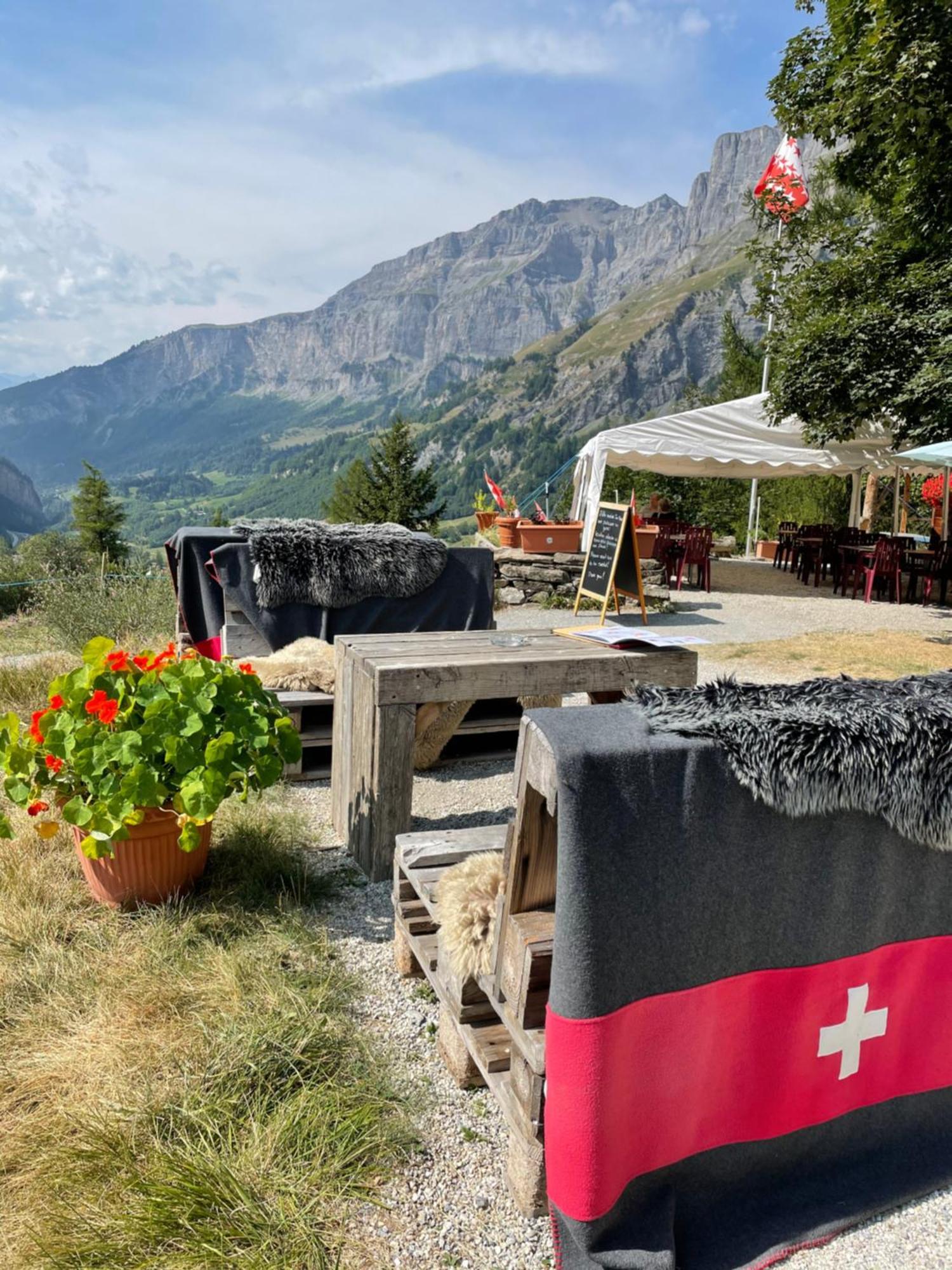 Ferienwohnung Gemmiblick Leukerbad Esterno foto